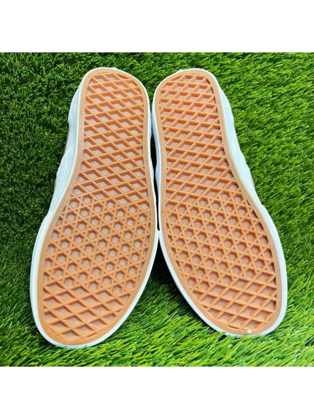 Vans Classic Slip-On Womens Size 5.5 Rose Gold Athletic Skate Shoes Sneakers